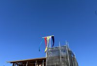 【街並みに溶け込む白壁の家】（仙台市泉区）